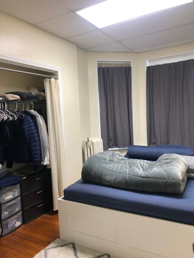 Photo - 185 Winthrop Rd