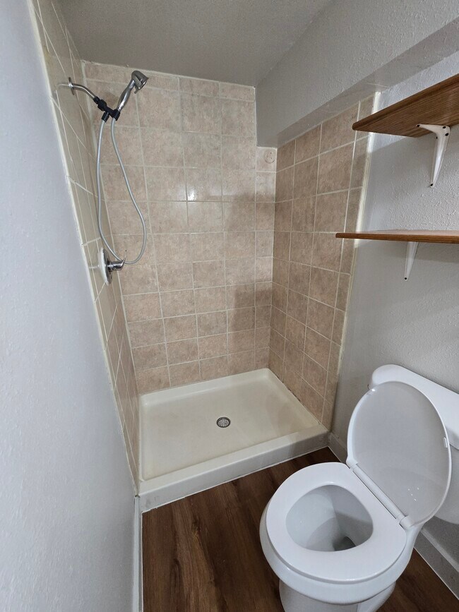 817 Northview Cir