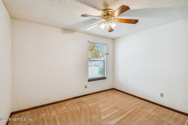Photo - 8167 Sable Woods Dr N