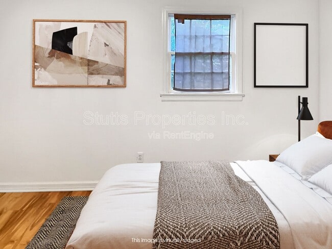 Photo - 2114 Crestline Dr