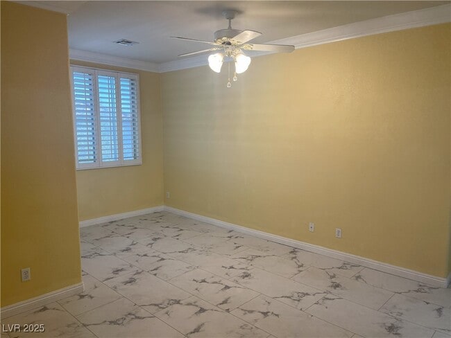 Building Photo - 1136 Scenic Crest Dr