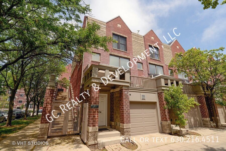 Photo - 2753 N Wayne Ave Unit A