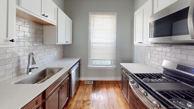 Building Photo - 58 Bishop St Unit 1F Rental