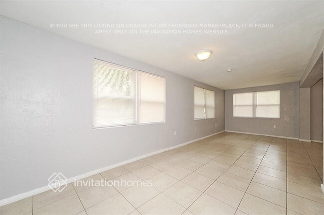 Photo - 9501 88th Way N