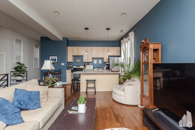 Building Photo - 2209 W Race Ave Unit 3 Rental