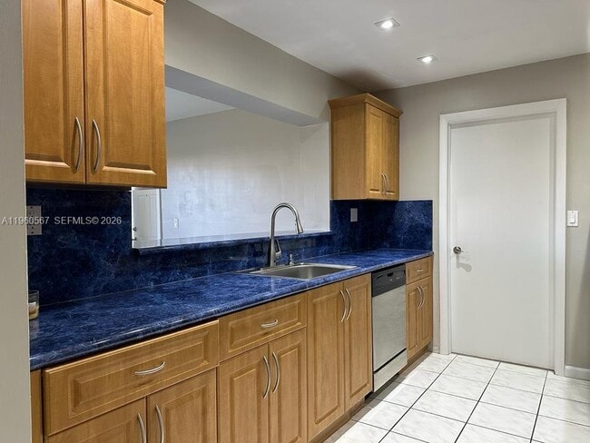 Photo - 7700 SW 132nd Pl