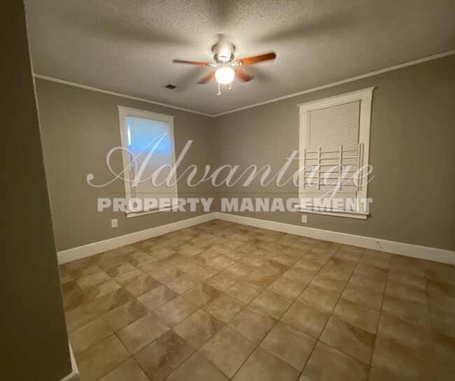 Photo - Newly Renovated Home In The Grahamwood Area