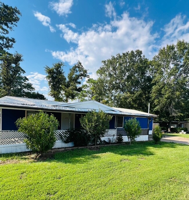 Photo - 491 E Sherwood Dr