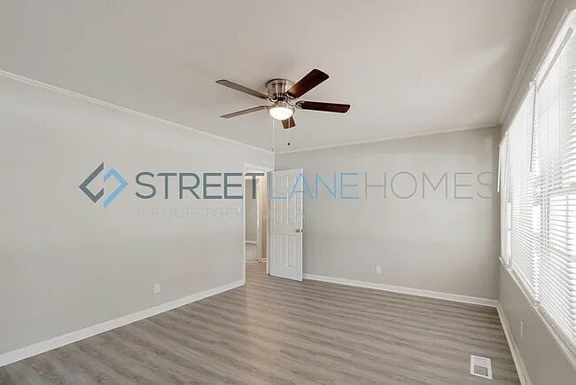 Photo - 3042 Bethune Ave