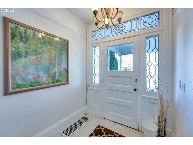 Photo - 2338 NW Hoyt St