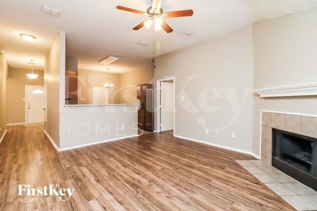 Photo - 729 Ridge Top Dr