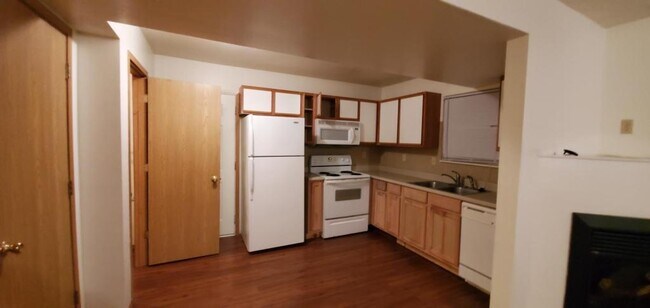 Photo - 1402 Frosty Dr