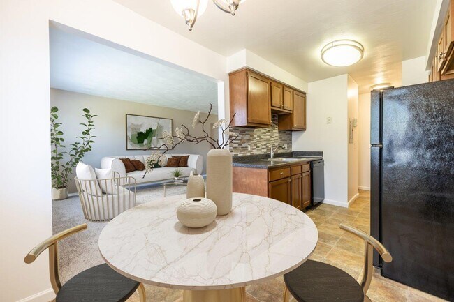 East Ridge Manor Apartment Homes