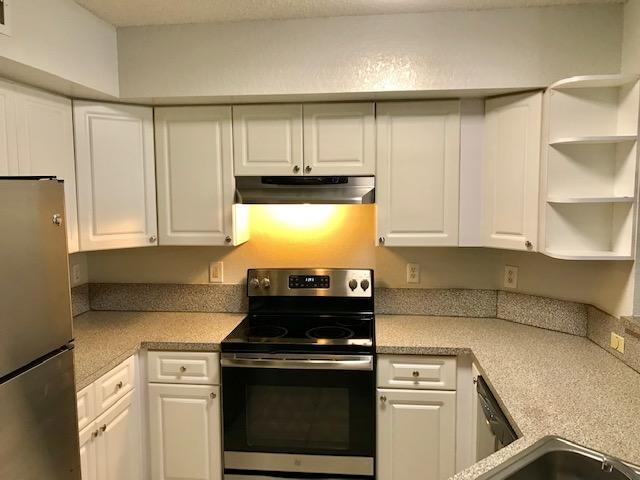 Building Photo - 4245 S 57th Ave Unit 102