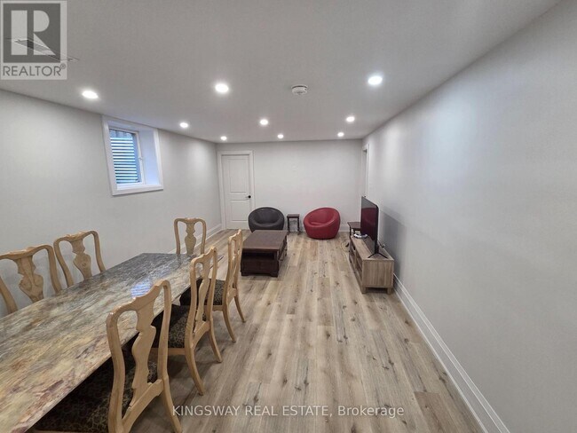 Photo - 1756 Bridewell Ct