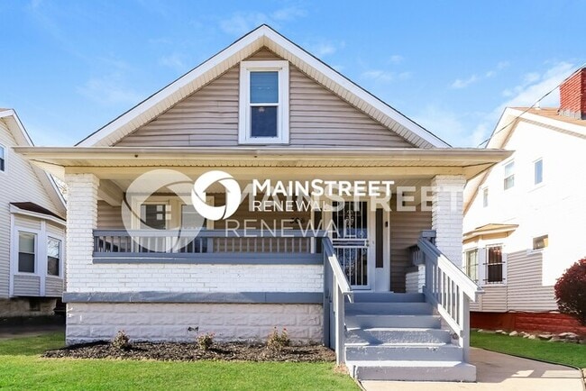 Building Photo - 4 Bedroom Pet-Friendly Home in Louisville, KY with Main Street Renewal