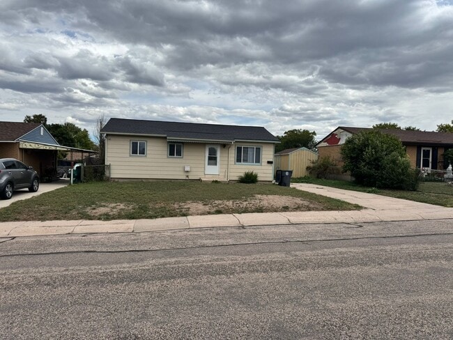 Building Photo - Quiet Neighborhood Rental