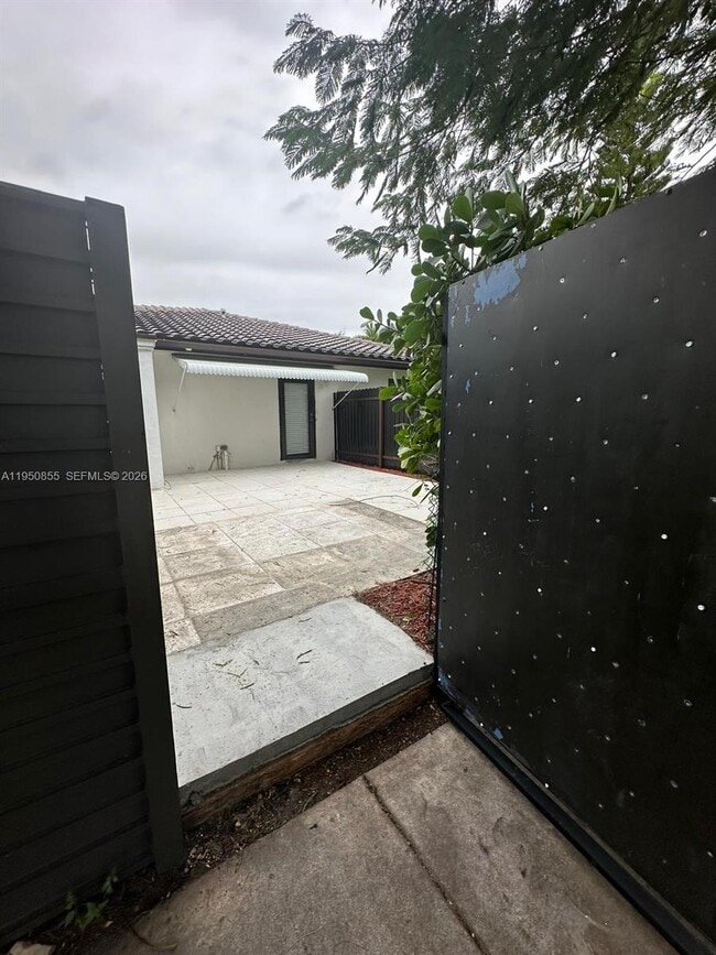 Photo - 7500 SW 30th Terrace