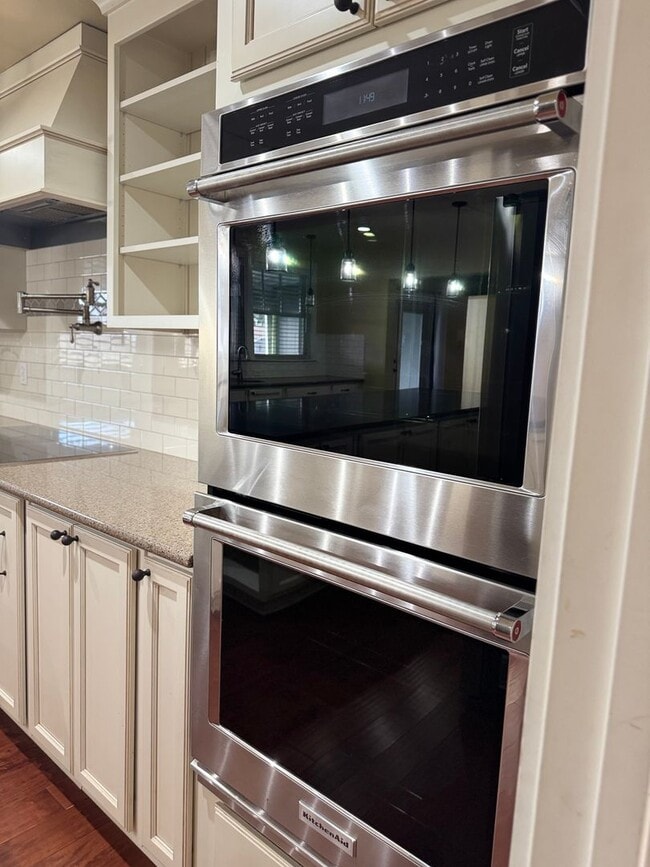 Photo - Stunning 4 Bedroom 2.5 bath home on over an acre near the city!