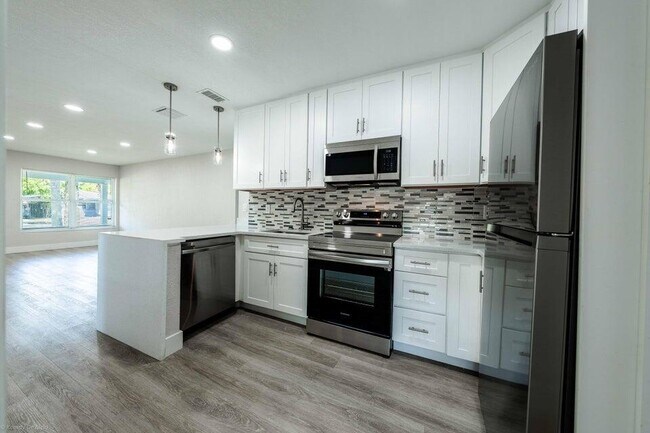 Photo - 1405 NW 7th Terrace