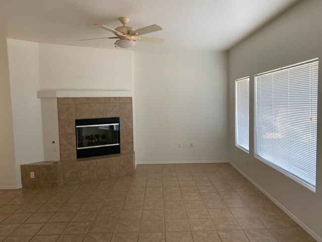 Photo - Spacious 1st Floor Beauty!
