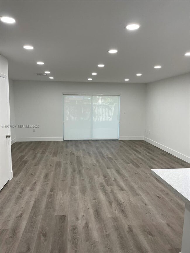 Photo - 8427 SW 137th Ave