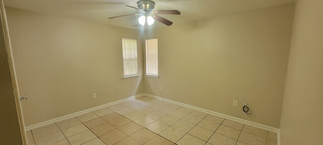 Photo - 7850 Sand St