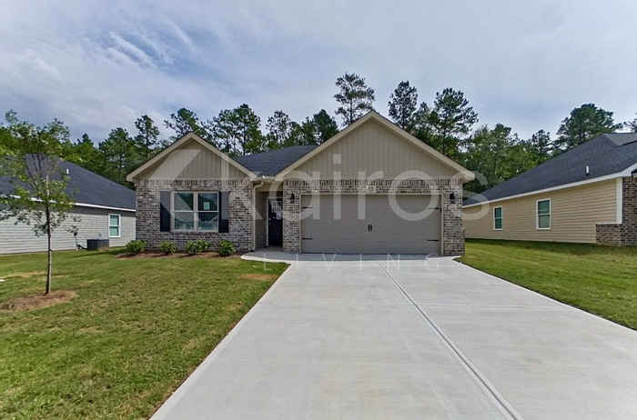 Photo - 120 Allentown Ln