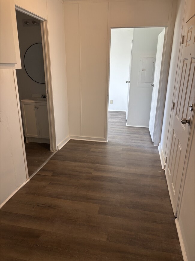 Photo - 1010 Cannery Rd