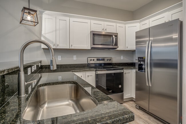 Photo - 1127 N Washington Ave