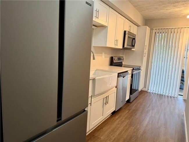 Photo - 1059 Mariners Dr