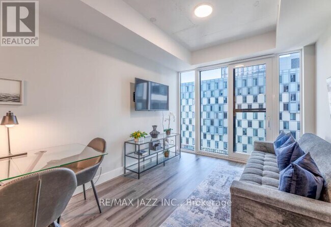 Photo - 80 Bond St E Unité 1220