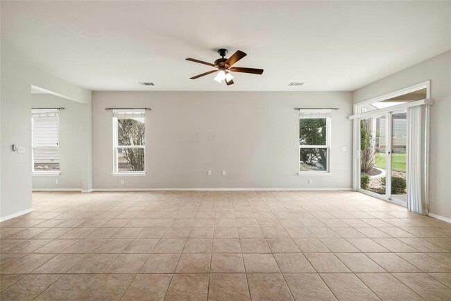 Photo - 238 Bonham Loop