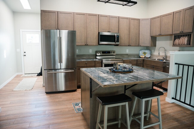 Photo - 128 Saddle Loop Unit B