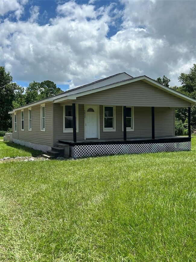 Building Photo - 5822 Edna St
