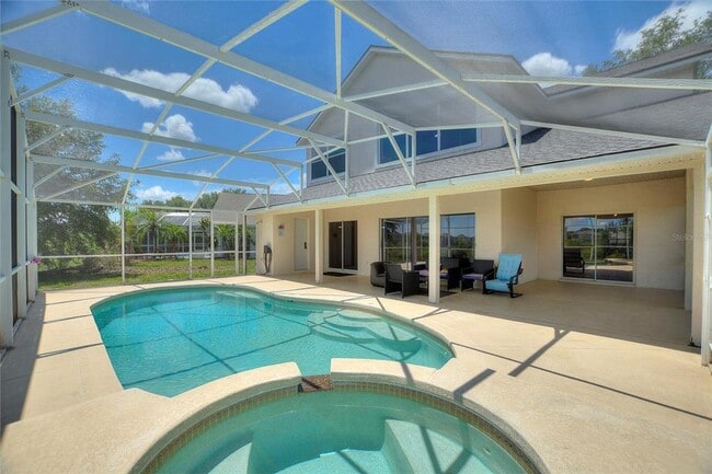 Photo - 546 Windsor Pl
