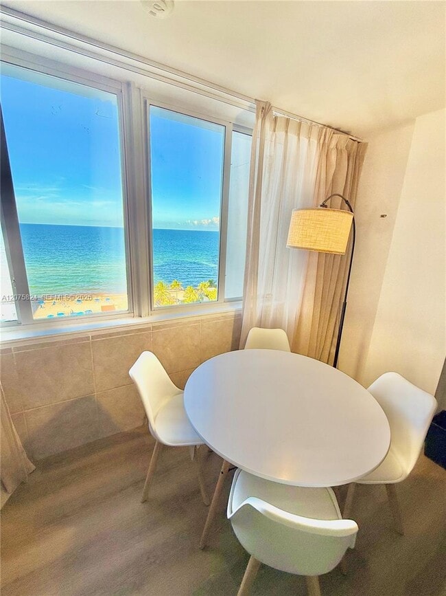 Photo - 19201 Collins Ave Unit 945