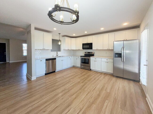 Photo - 1140 Orchard Dr