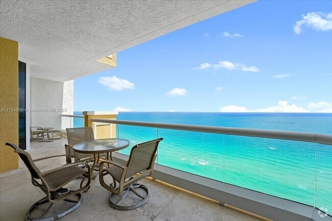 Building Photo - 17875 Collins Ave Unit 2702 Rental