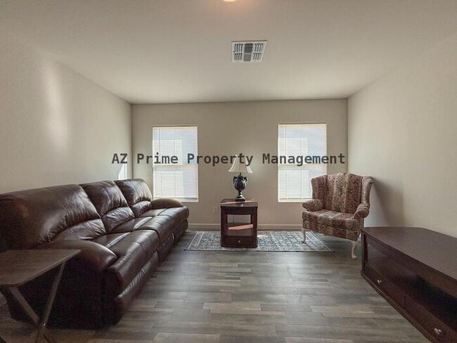 Photo - 1209 W Seagoe Ave