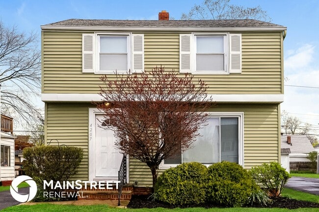 Building Photo - 4207 Bayard Rd