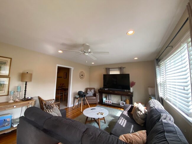 Photo - 2112 St Michael Dr