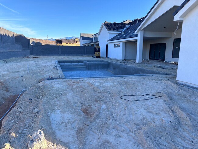 Photo - Huge Single Story with Pool and RV Garage