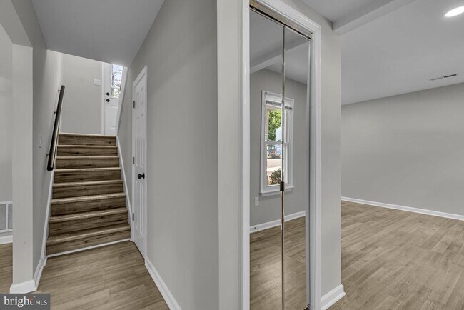 Photo - 5319 Satterfield Dr