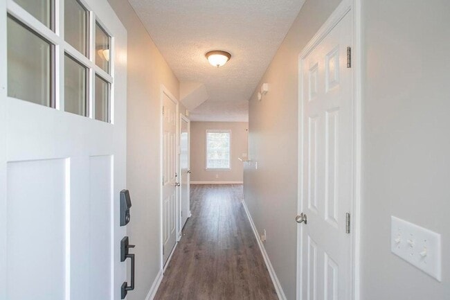 Photo - 1254 Lasalle Dr