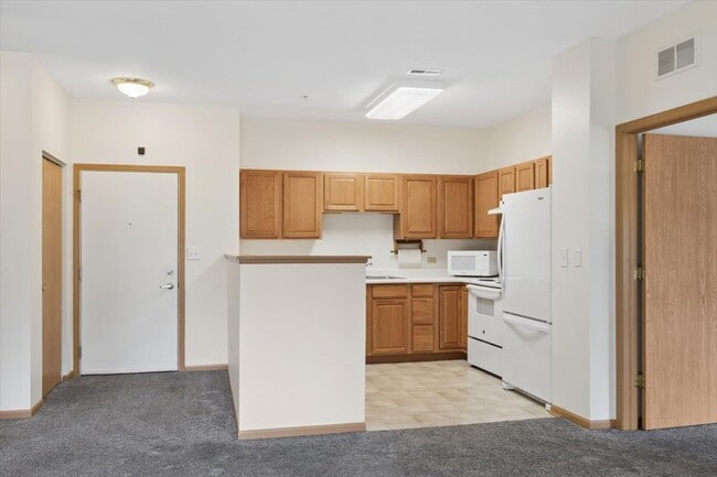 Photo - 801 N McLean Blvd Unit 140