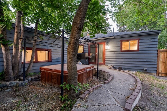 Photo - Hot Tub, Heated 3-Car Garage, Pet-Friendly, Enclosed Yard With Privacy Fence