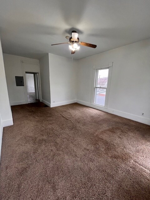 Photo - 300 S Washington St