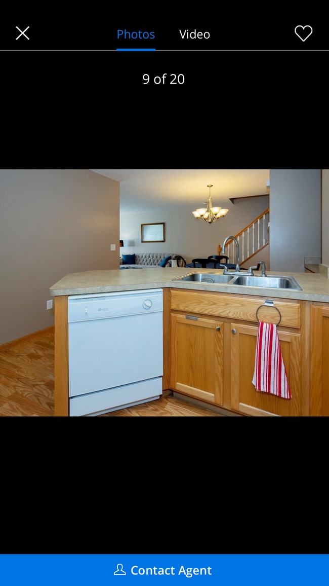 Photo - 6182 Marlowe Ave NE