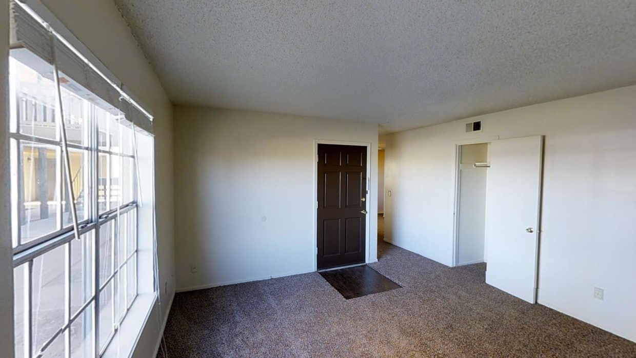 Photo - Monticello Village Apartments